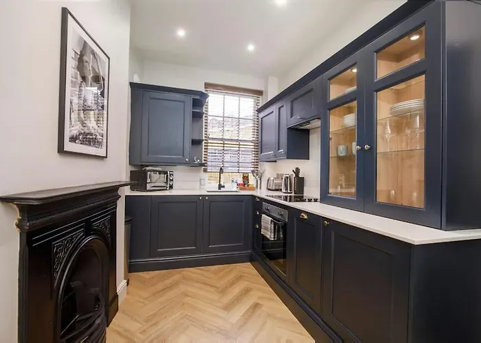 דירה Aldwark View With Free Parking *