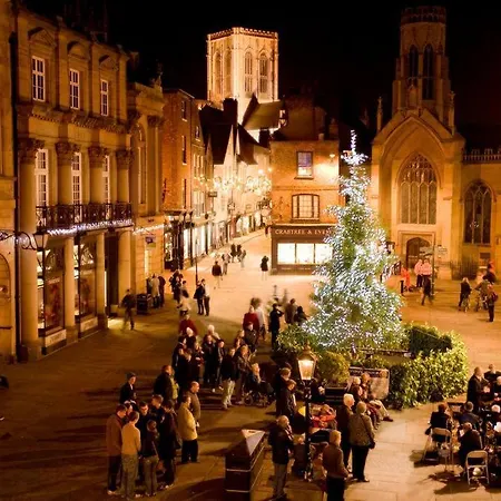 Apartment Aldwark View With Free Parking