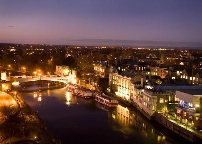 Lägenhet Aldwark View With Free Parking *